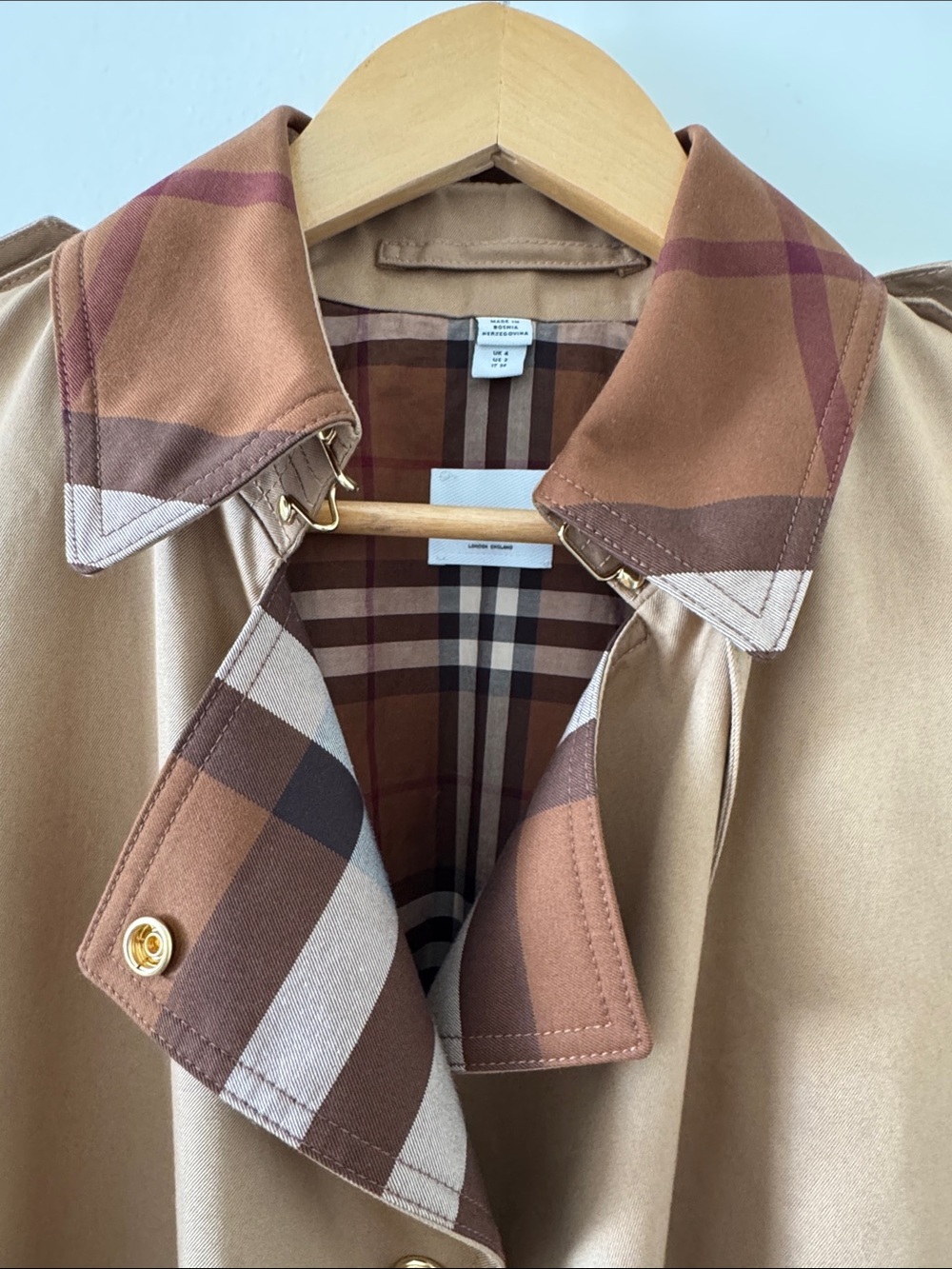 Burberry Sandridge Long Check Collar Gabardine Trench Coat Camel NWOT Size 2 - Picture 10 of 15